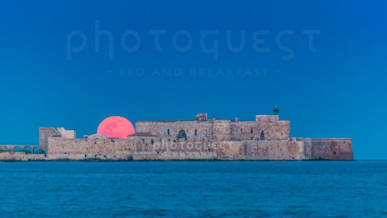 Photoguest B&B Syracuse Екстер'єр фото